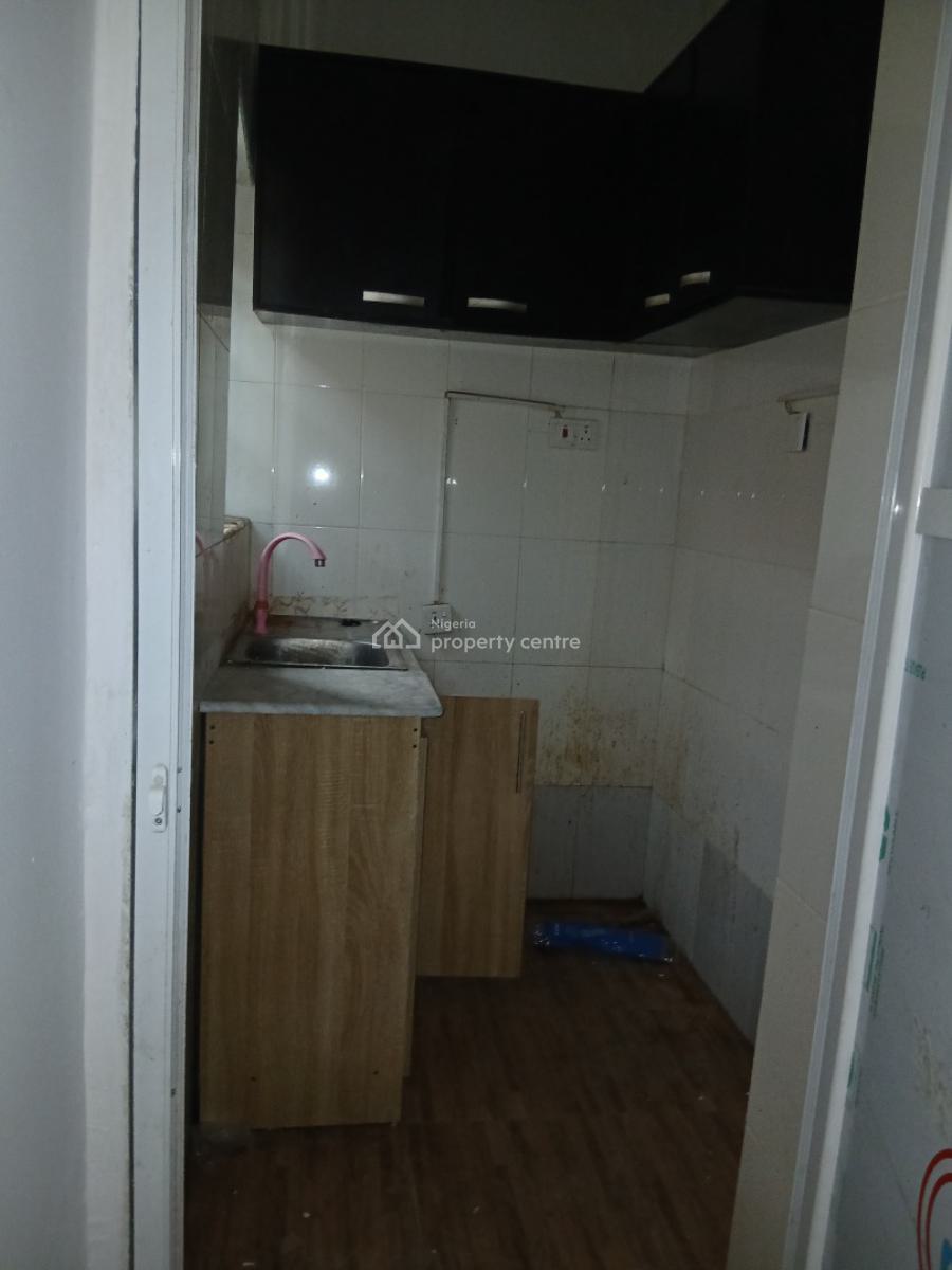 Room and Parlour, Newtown Estate, Ogombo, Ajah, Lagos, Mini Flat (room and Parlour) for Rent