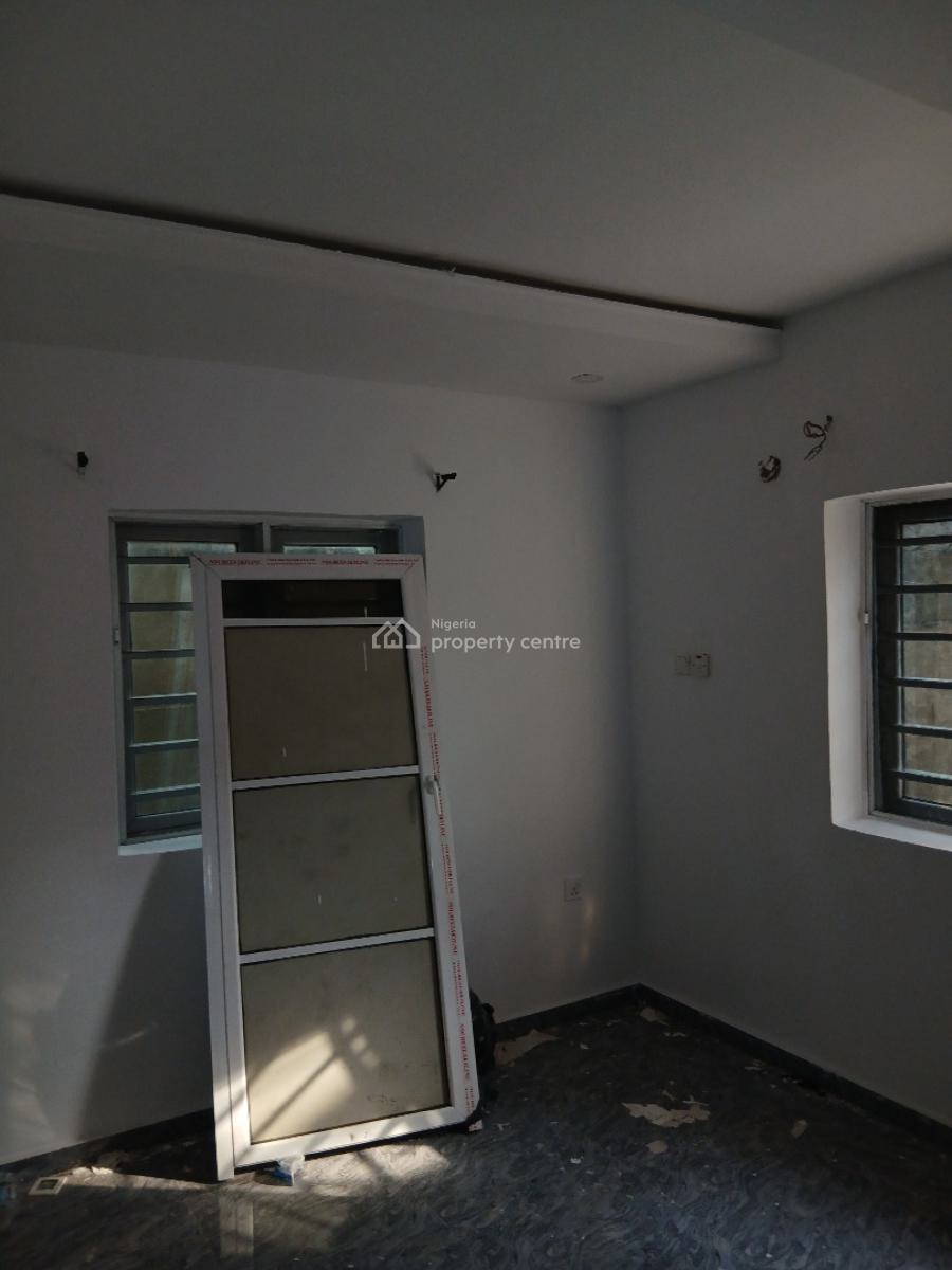 Room and Parlour, Newtown Estate, Ogombo, Ajah, Lagos, Mini Flat (room and Parlour) for Rent