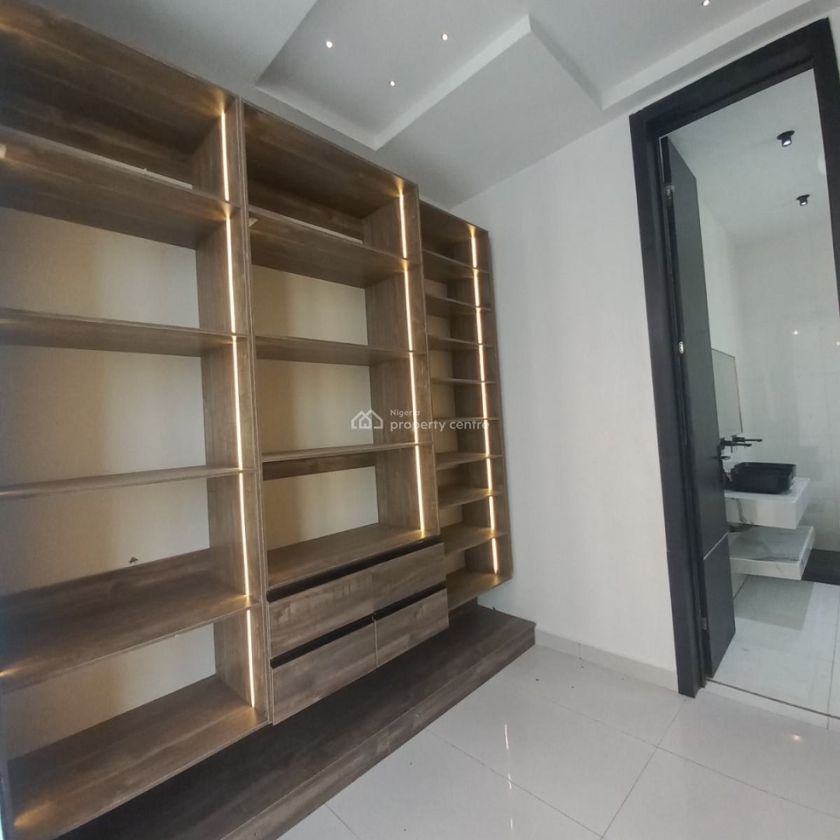 Standard 5 Bedroom Fully Detached Duplex Bq, Chevron, Lekki, Lagos, Detached Duplex for Sale