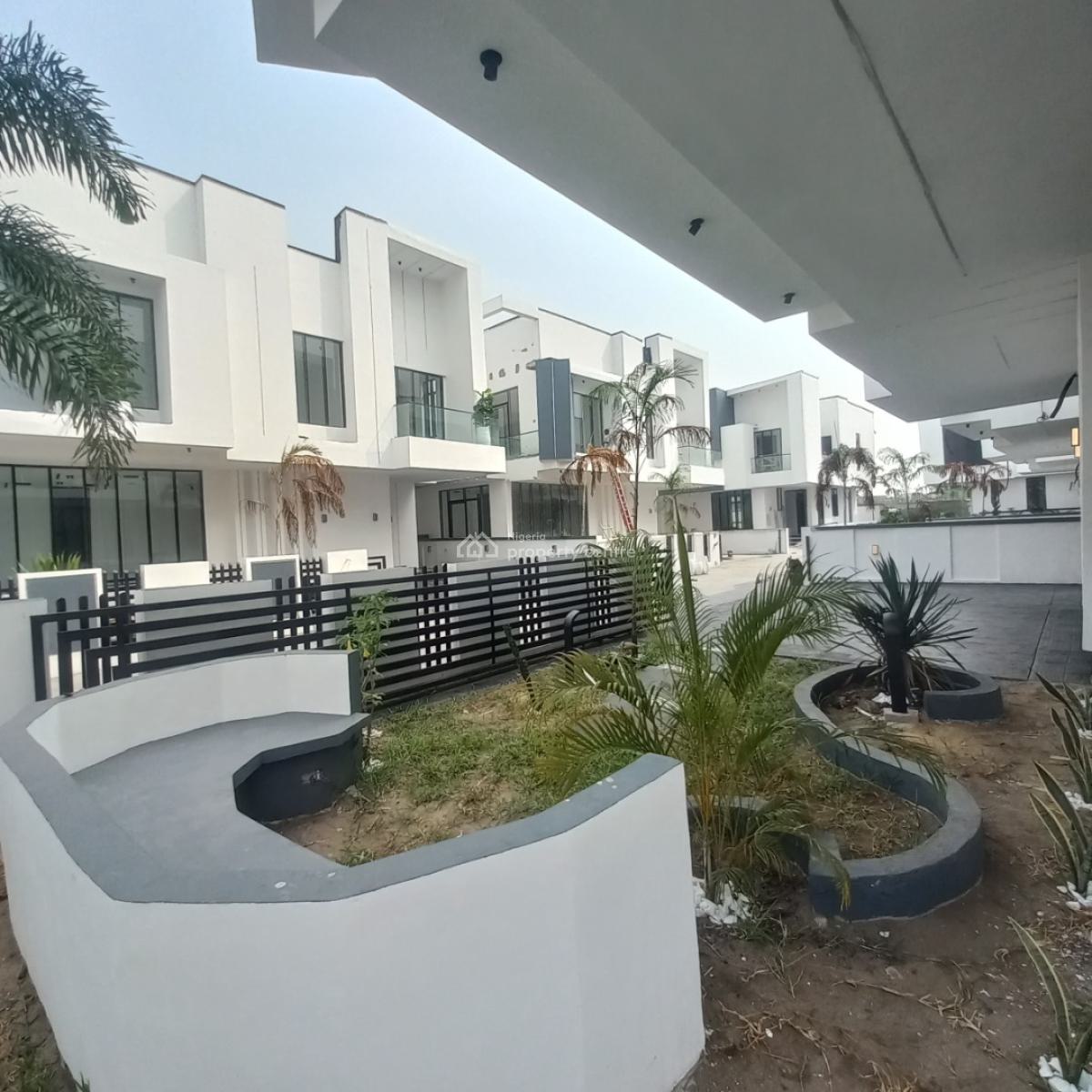 Standard 5 Bedroom Fully Detached Duplex Bq, Chevron, Lekki, Lagos, Detached Duplex for Sale