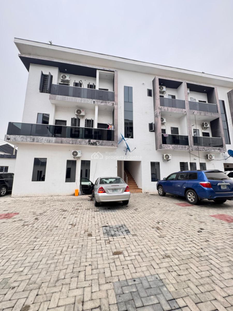 Distress  2 Bedroom Apartment, Harris Drive, Vgc, Lekki, Lagos, Flat / Apartment for Sale