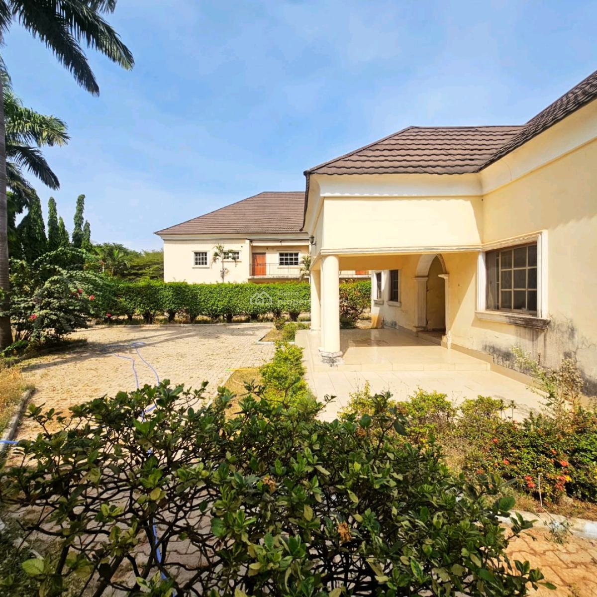 Luxury 8 Bedroom Fully Detached Mansion with 2 Bedroom Guest Chalet, Jabi, Abuja, Detached Duplex for Sale