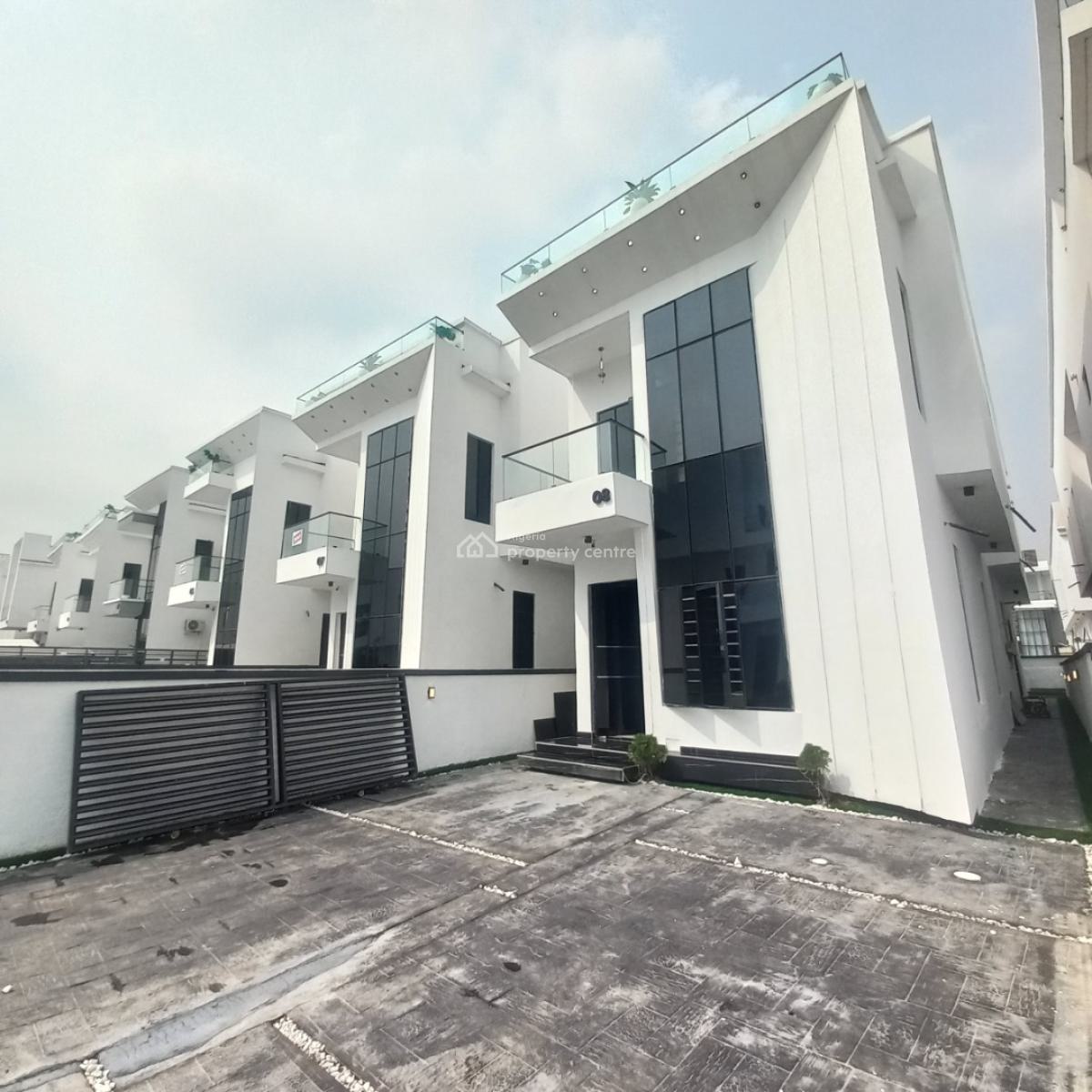 Duplex Beautiful 5 Bedrooms Detached Duplex with Pool and Bq, Chevron, Lekki, Lagos, Detached Duplex for Sale