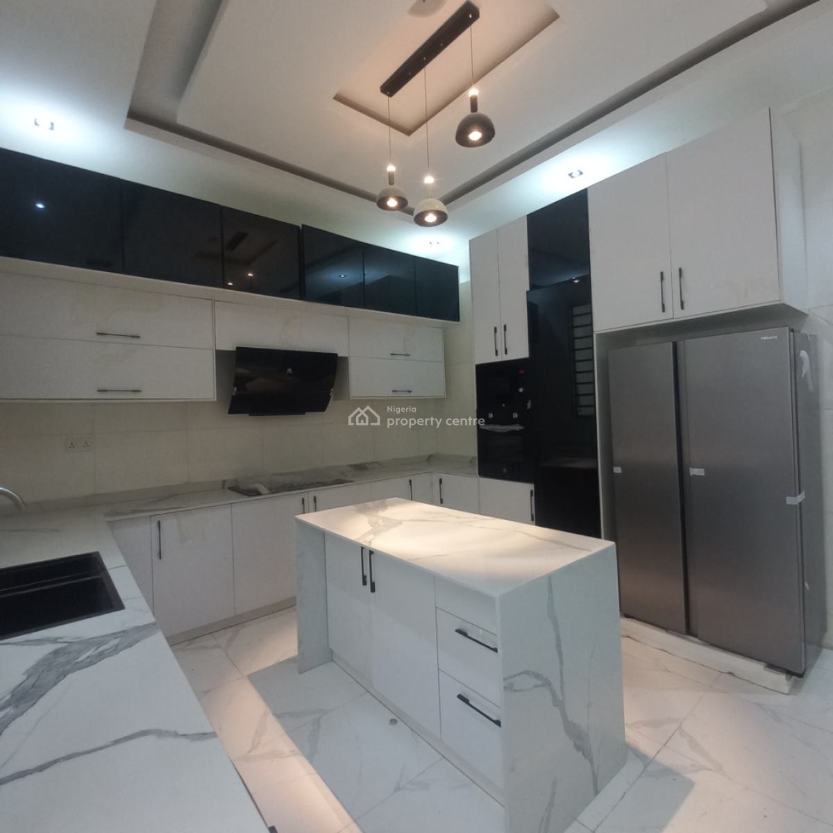 Duplex Beautiful 5 Bedrooms Detached Duplex with Pool and Bq, Chevron, Lekki, Lagos, Detached Duplex for Sale