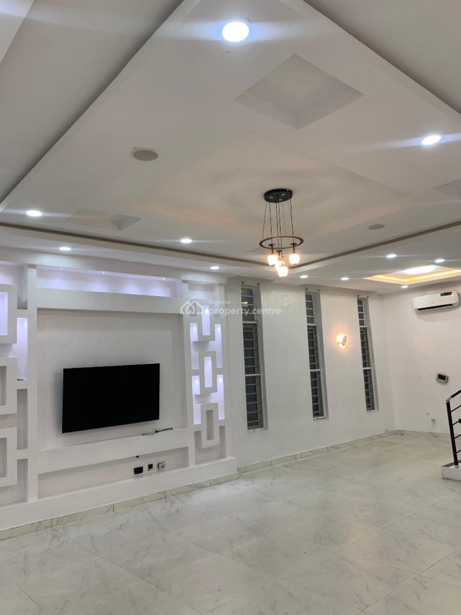 5 Bedrooms Fully Detached Duplex + a Room Bq, Waheed Eletu Way, Osapa, Lekki, Lagos, Detached Duplex for Sale