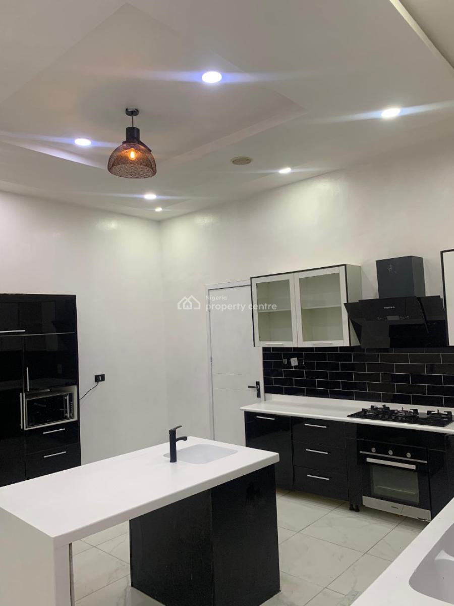 5 Bedrooms Fully Detached Duplex + a Room Bq, Waheed Eletu Way, Osapa, Lekki, Lagos, Detached Duplex for Sale