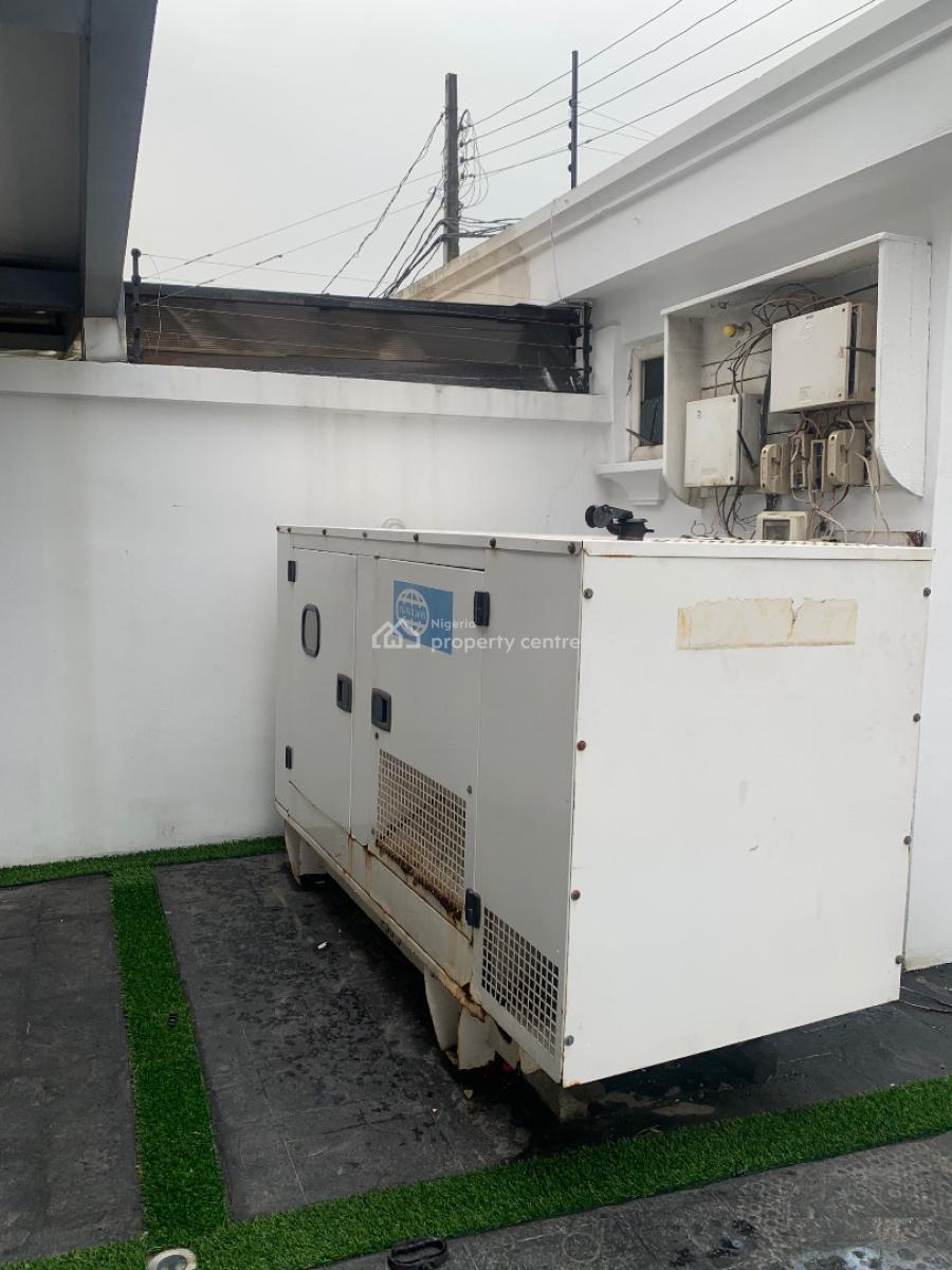 5 Bedrooms Fully Detached Duplex + a Room Bq, Waheed Eletu Way, Osapa, Lekki, Lagos, Detached Duplex for Sale