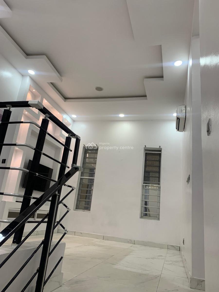 5 Bedrooms Fully Detached Duplex + a Room Bq, Waheed Eletu Way, Osapa, Lekki, Lagos, Detached Duplex for Sale