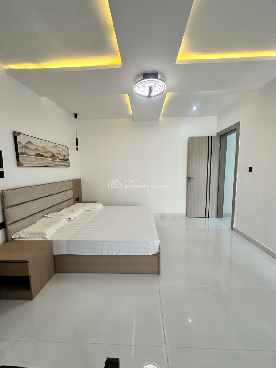 2 Bedroom Apartment with Elevator, Lekki Phase 1, Lekki, Lagos, Flat / Apartment for Sale