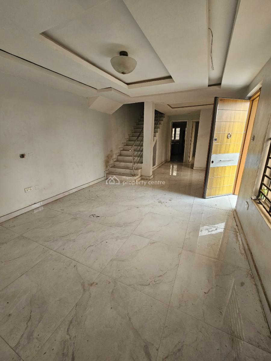 3 Bedrooms Semi-detached Duplex, Alman Beach Estate, Lekki, Lagos, Semi-detached Duplex for Sale