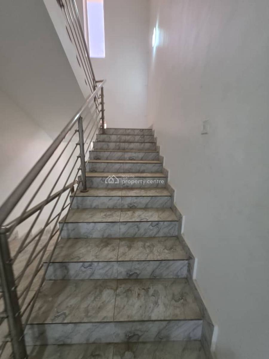 Luxury Spacious 4 Bedroom Duplex with Bq, Jahi, Abuja, Terraced Duplex for Rent