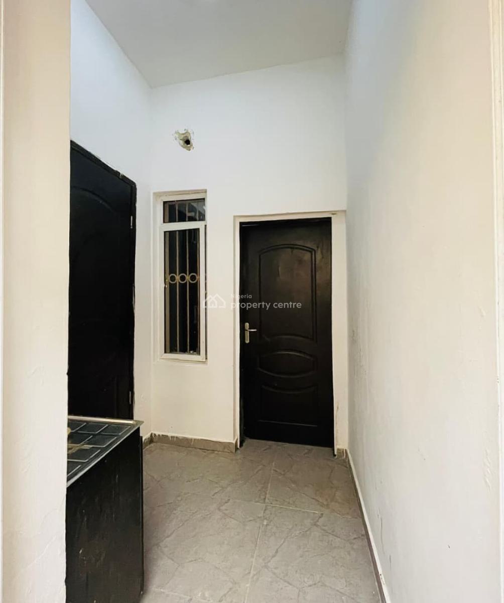 Spacious Self Contain in a Prime Location, Lekki, Lagos, Self Contain (single Rooms) for Rent