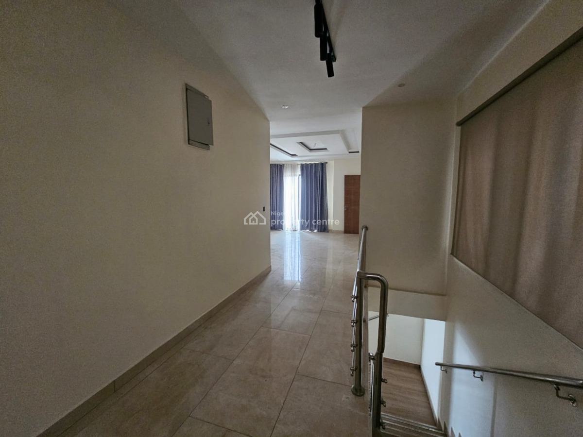 Luxury 4 Bedrooms Pent-floor Masionette with Bq, Elevator, Aerial View, Off Bourdillon Road, Old Ikoyi, Ikoyi, Lagos, Flat / Apartment for Sale