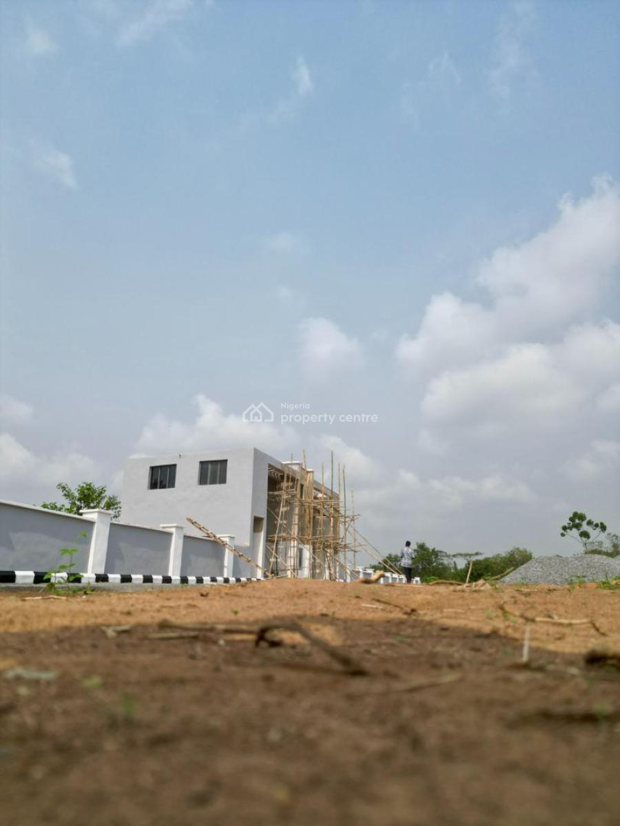 Own The Most Affordable Dry Land, Surrounded with Great Developments., Deposit N500,000 & Spread Bal,ikorodu Shagamu Road, Agbowa, Ikorodu., Ikorodu, Lagos, Mixed-use Land for Sale