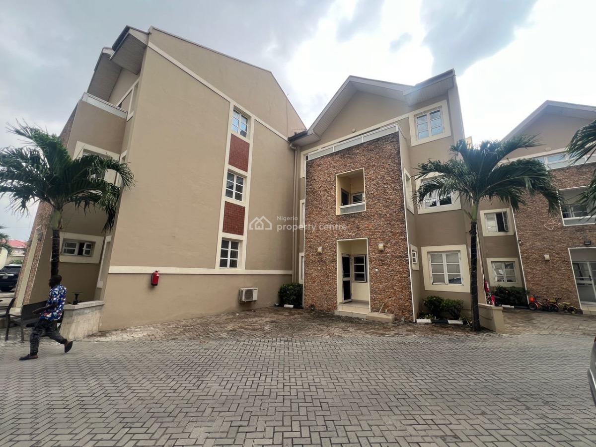 Well Maintained 4 Bedroom Terrace with a Room Bq, Oniru, Victoria Island (vi), Lagos, House for Rent