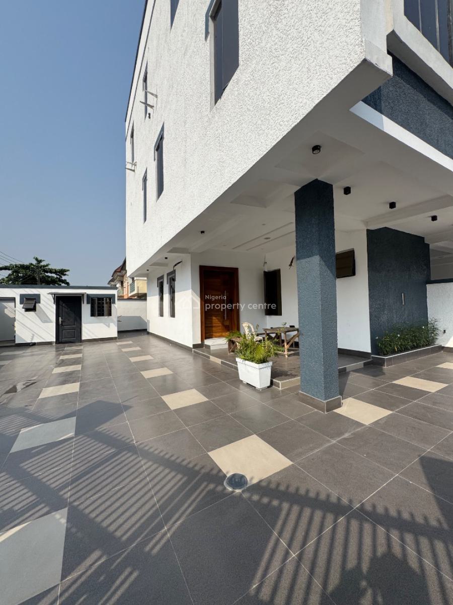 Stunning Four (4) Bedroom Terraced Duplex, Lekki Phase 1, Lekki, Lagos, Terraced Duplex for Sale