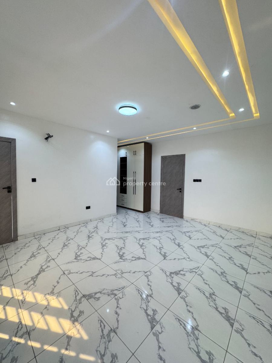 Stunning Four (4) Bedroom Terraced Duplex, Lekki Phase 1, Lekki, Lagos, Terraced Duplex for Sale