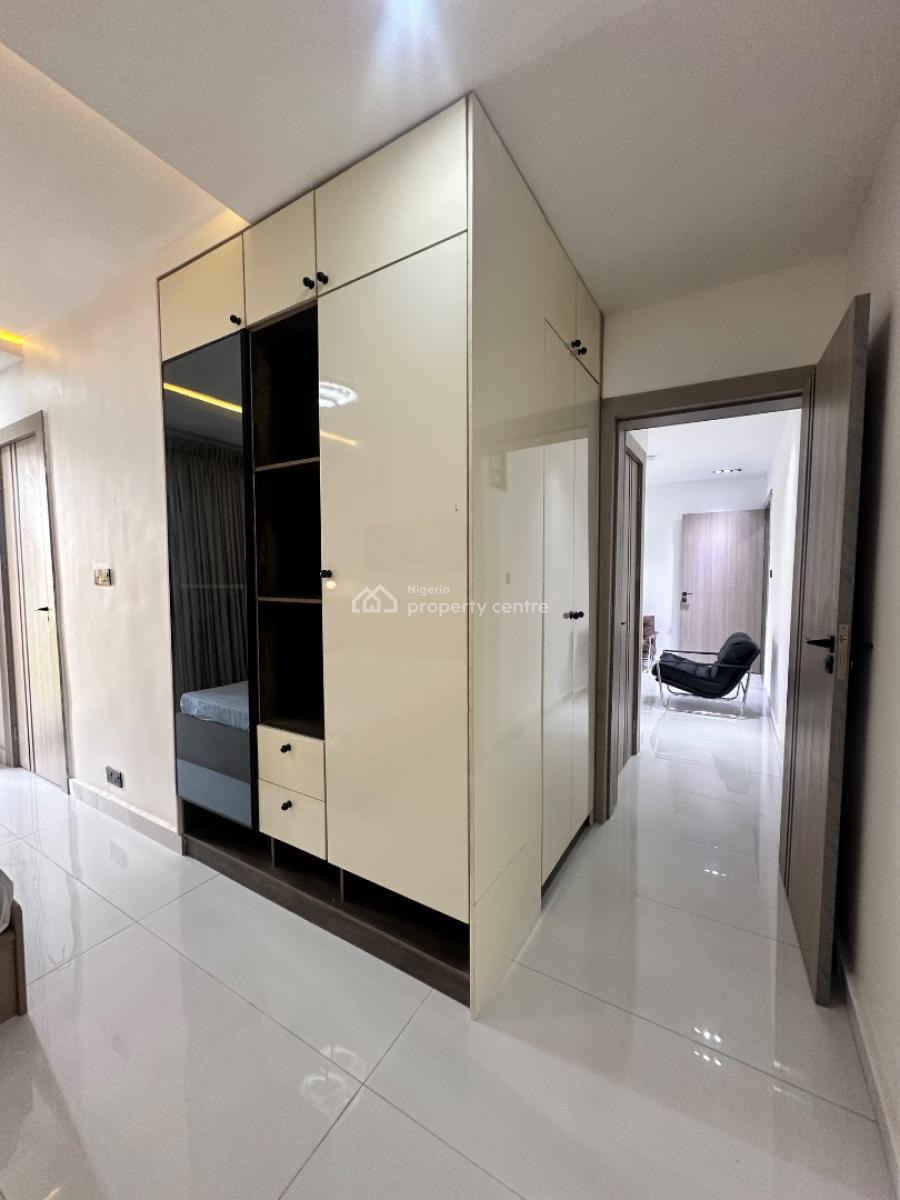 1 Bedroom Apartment, Lekki Phase 1, Lekki, Lagos, Flat / Apartment for Sale