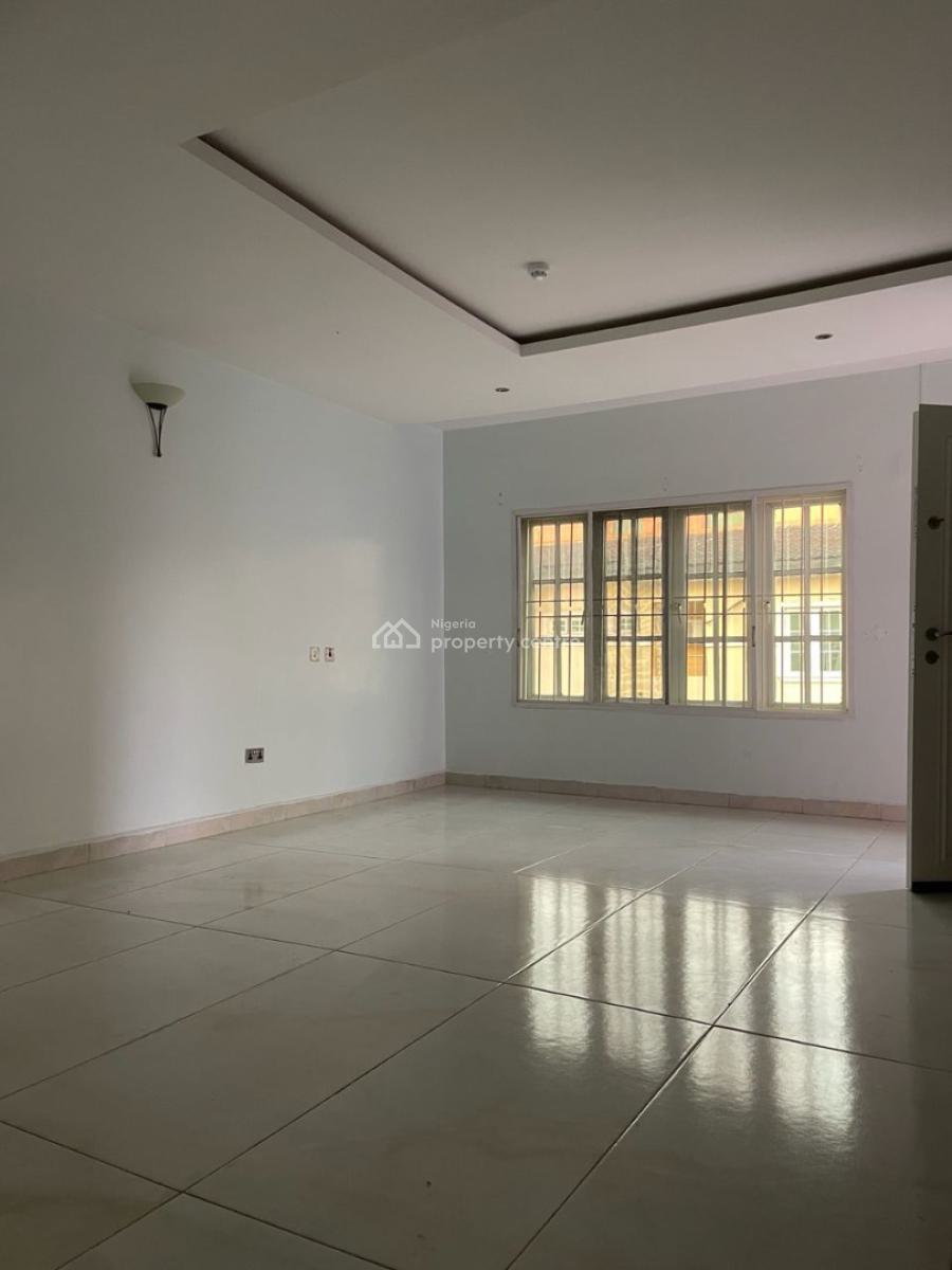 Spacious Finished 4 Bedroom Terraced Serviced Duplex, Chevron Drive Estate, Lekki, Lagos, Terraced Duplex for Rent