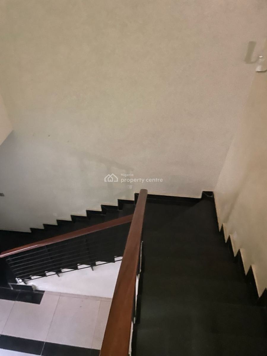 Spacious Finished 4 Bedroom Terraced Serviced Duplex, Chevron Drive Estate, Lekki, Lagos, Terraced Duplex for Rent