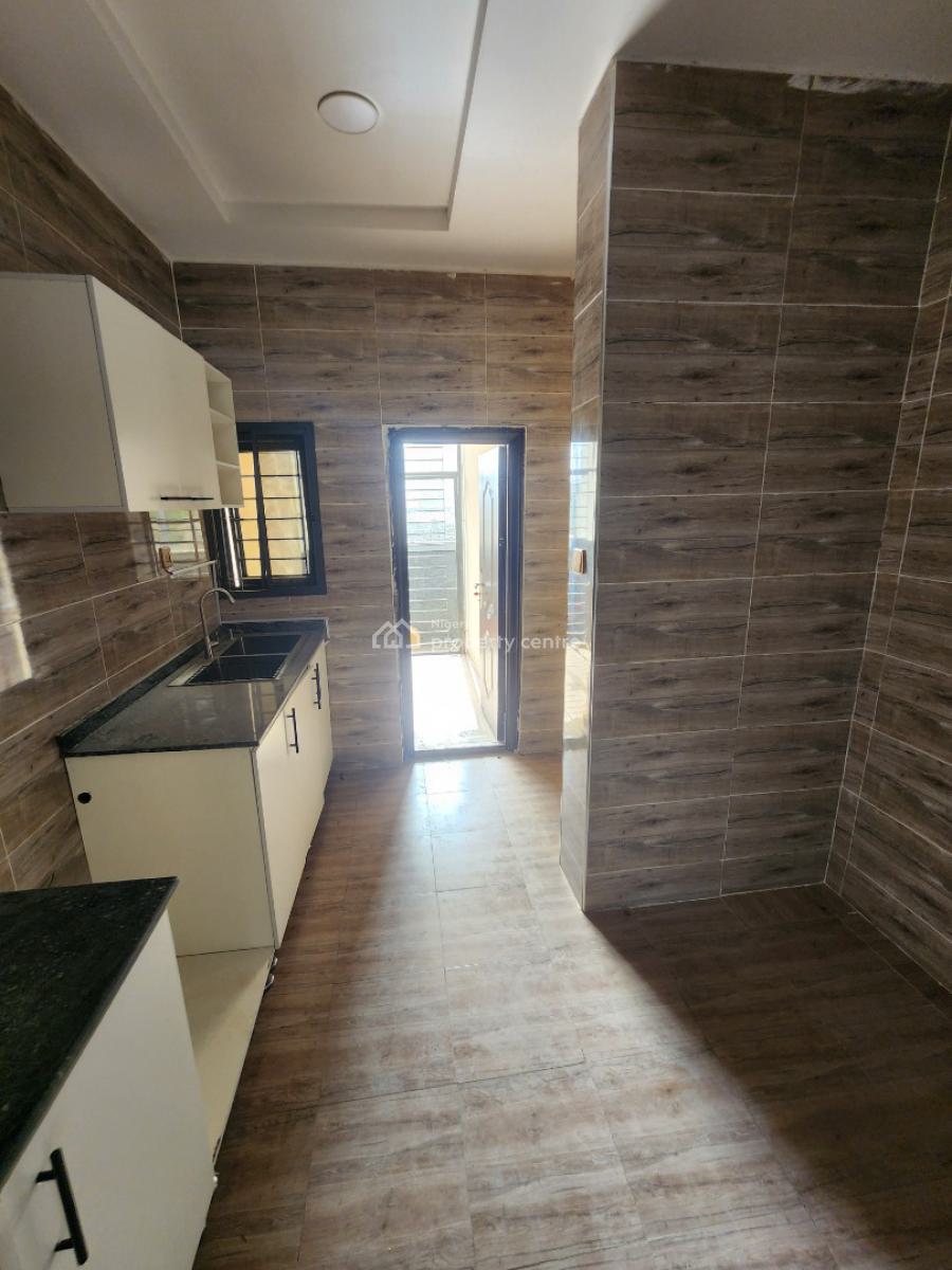 Luxury Two Bedroom Block of Flat, News Engineering, Dawaki, Gwarinpa, Abuja, Flat / Apartment for Rent