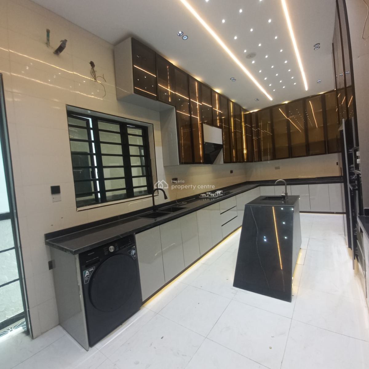 Lovely 5 Bedroom Detached Duplex with Pool and Bq, Chevron, Lekki, Lagos, Detached Duplex for Sale