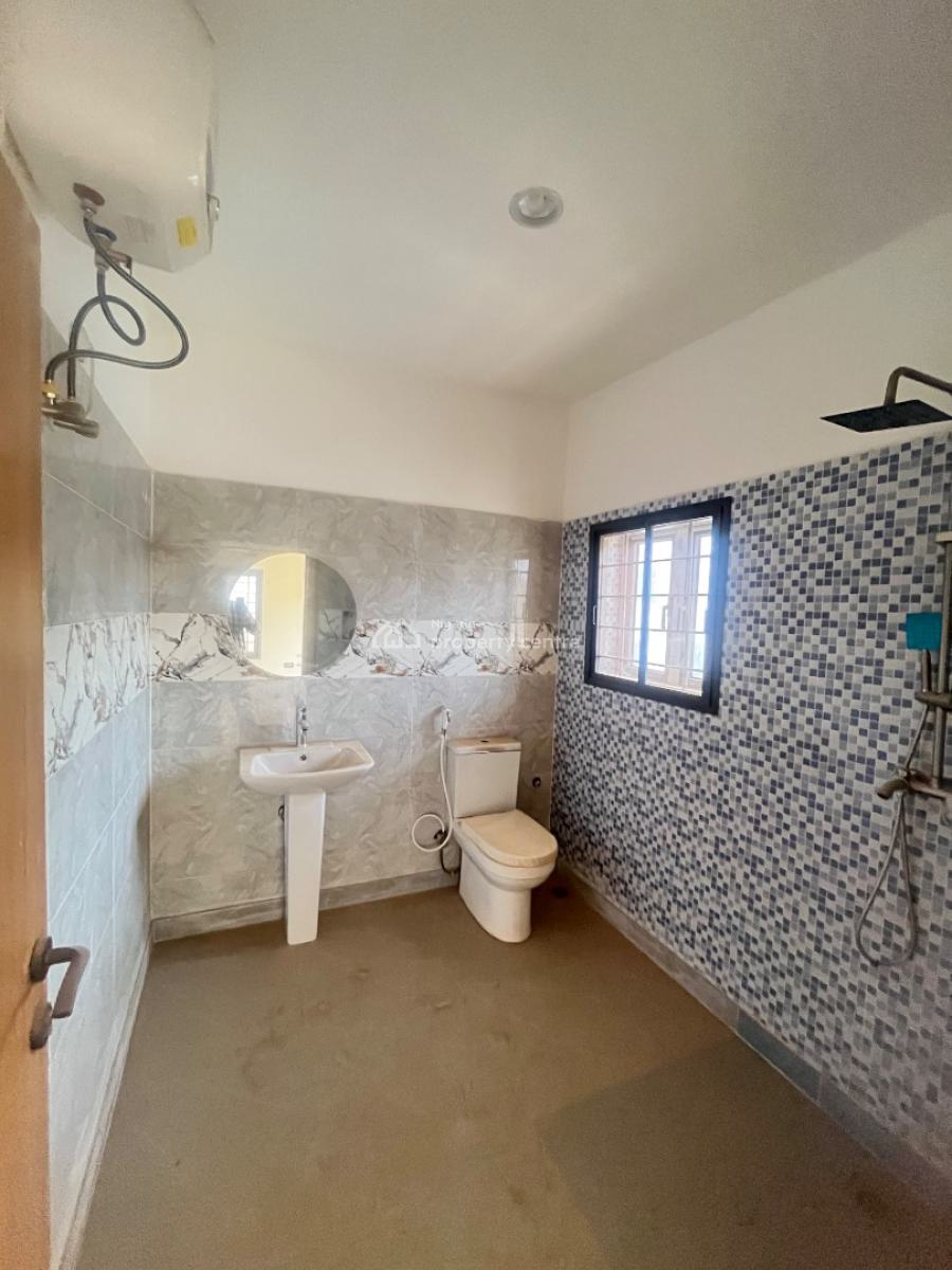 4 Bedroom Apartments (rooftop View), Mabushi, Abuja, Flat / Apartment for Rent