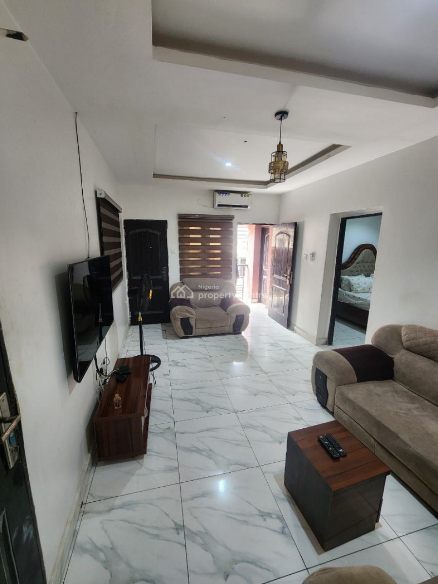 Furnished One Bedroom Flat, News Engineering, Dawaki, Gwarinpa, Abuja, Flat / Apartment for Rent