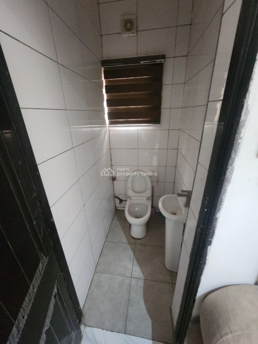 Furnished One Bedroom Flat, News Engineering, Dawaki, Gwarinpa, Abuja, Flat / Apartment for Rent