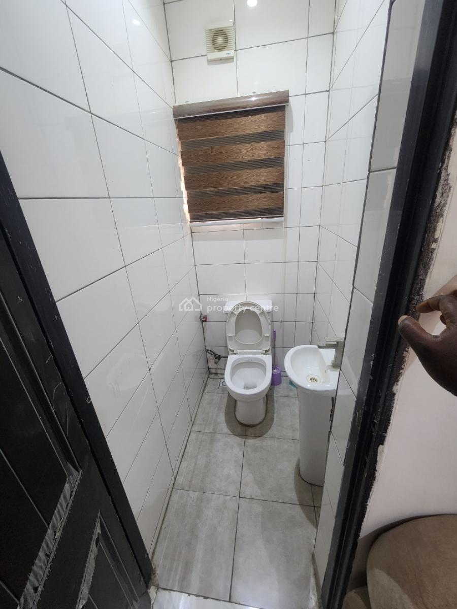 Furnished One Bedroom Flat, News Engineering, Dawaki, Gwarinpa, Abuja, Flat / Apartment for Rent