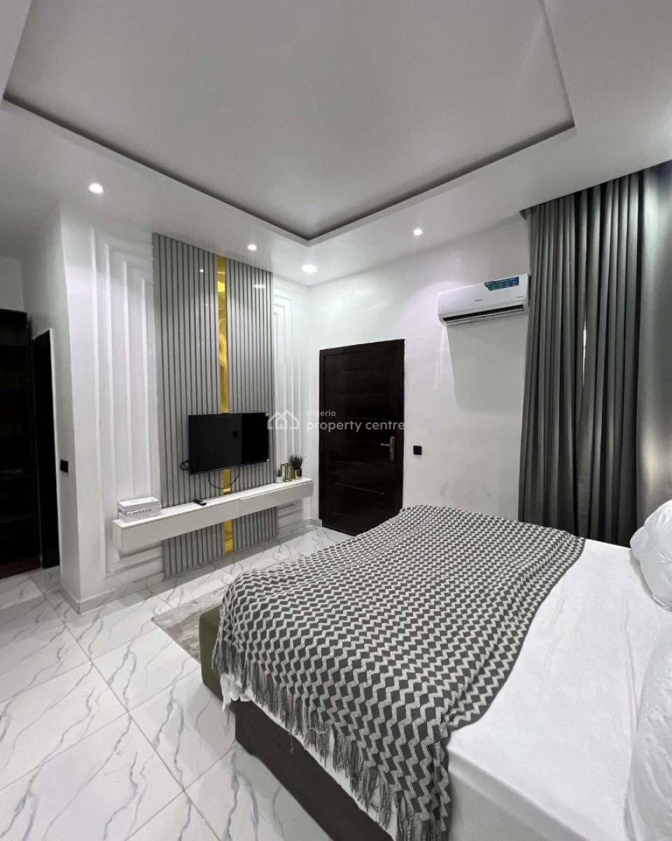 Fully Furnished 3 Bedrooms Apartment, Ologolo, Lekki, Lagos, Flat / Apartment for Rent