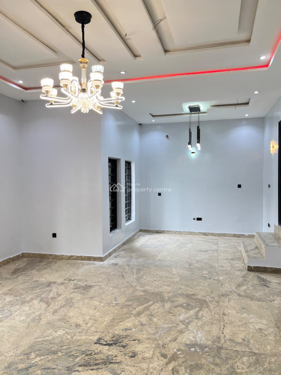 7 Bedroom Luxury Residence in Guzape Hills, Guzape Hills, Guzape District, Abuja, Detached Duplex for Sale