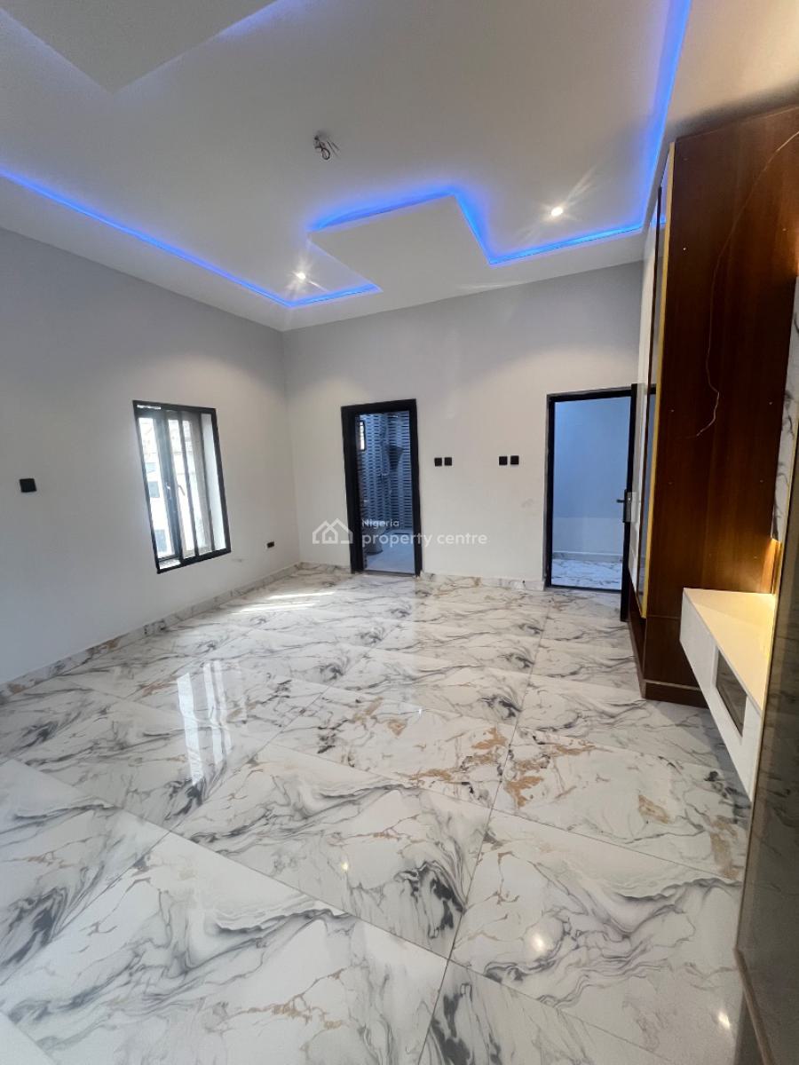 7 Bedroom Luxury Residence in Guzape Hills, Guzape Hills, Guzape District, Abuja, Detached Duplex for Sale