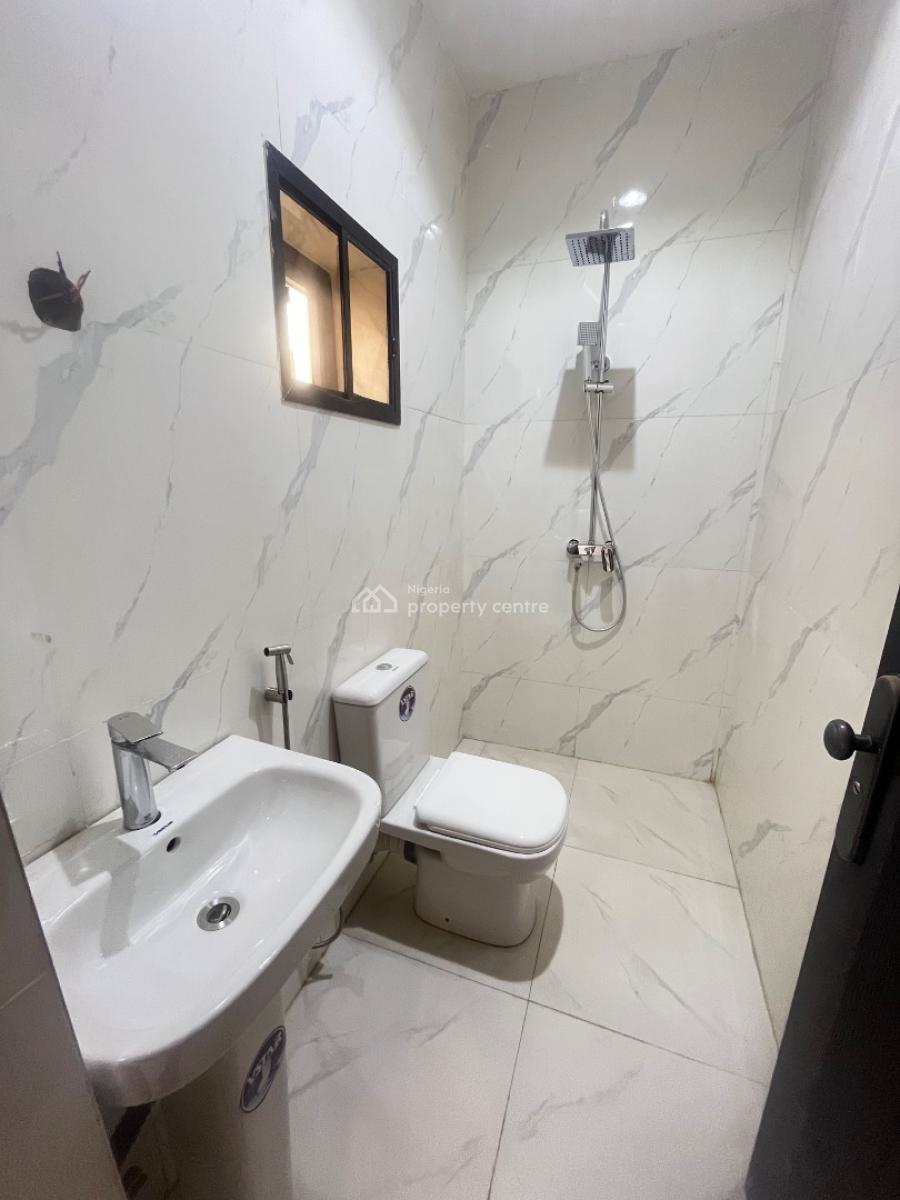 7 Bedroom Luxury Residence in Guzape Hills, Guzape Hills, Guzape District, Abuja, Detached Duplex for Sale