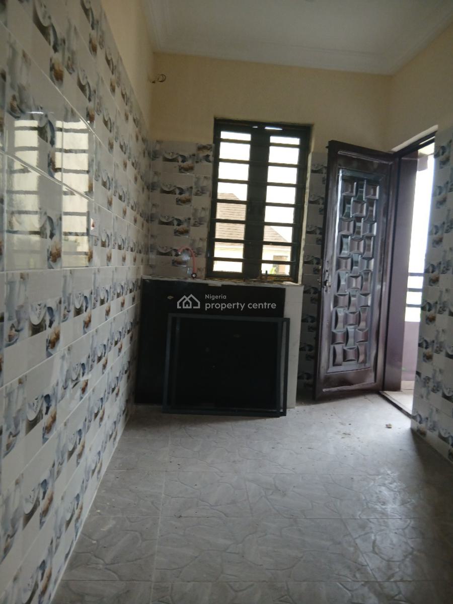 2 Bedrooms Flat, Victory Estate, Ogombo, Ajah, Lagos, House for Rent