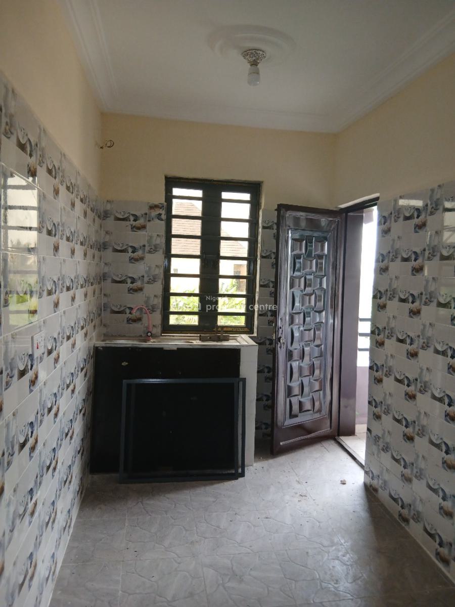 2 Bedrooms Flat, Victory Estate, Ogombo, Ajah, Lagos, House for Rent