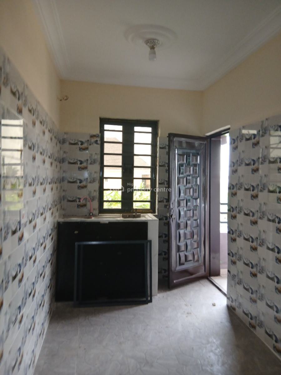 2 Bedrooms Flat, Victory Estate, Ogombo, Ajah, Lagos, House for Rent