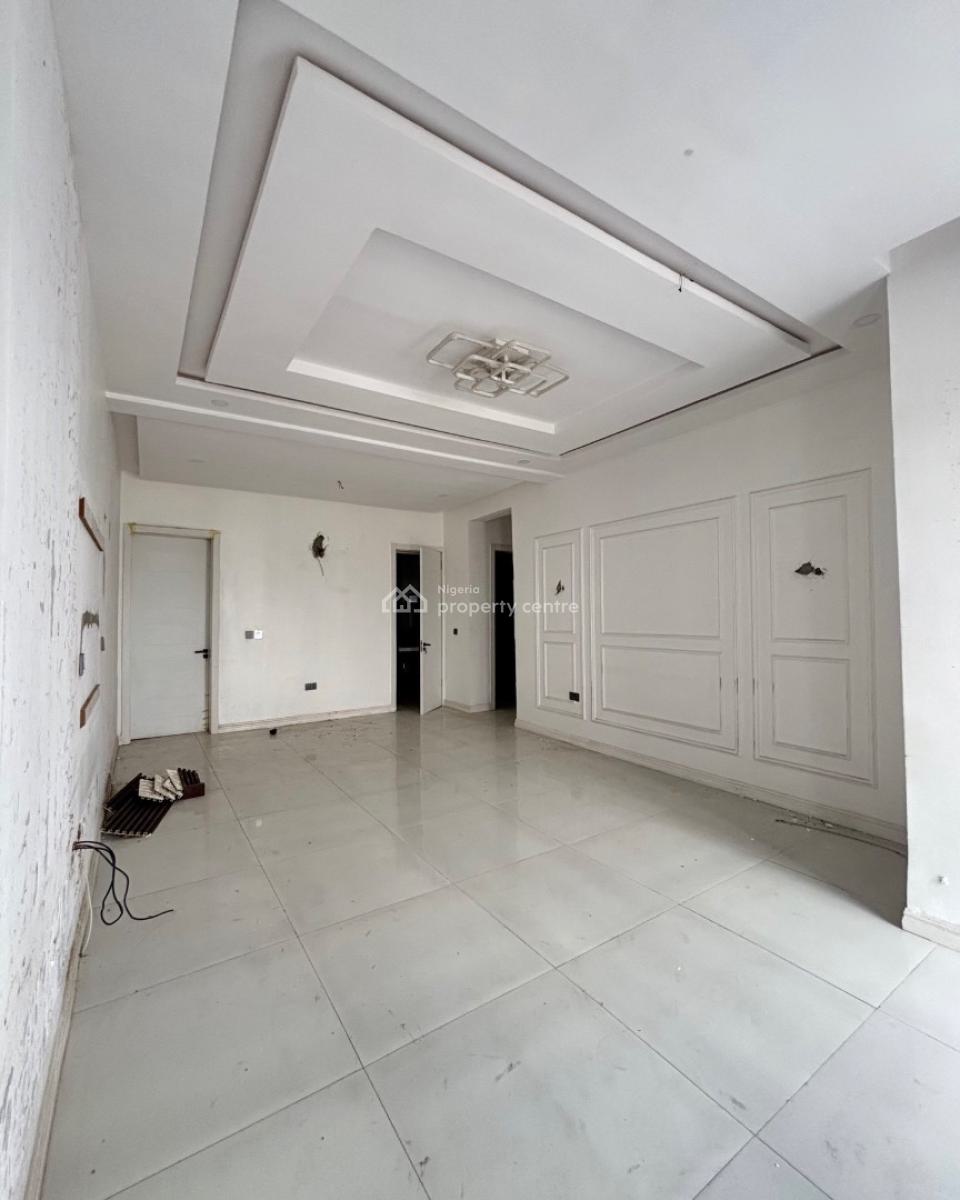 Serviced 2 Bedroom Apartment with Bq, Ologolo, Lekki, Lagos, Flat / Apartment for Rent