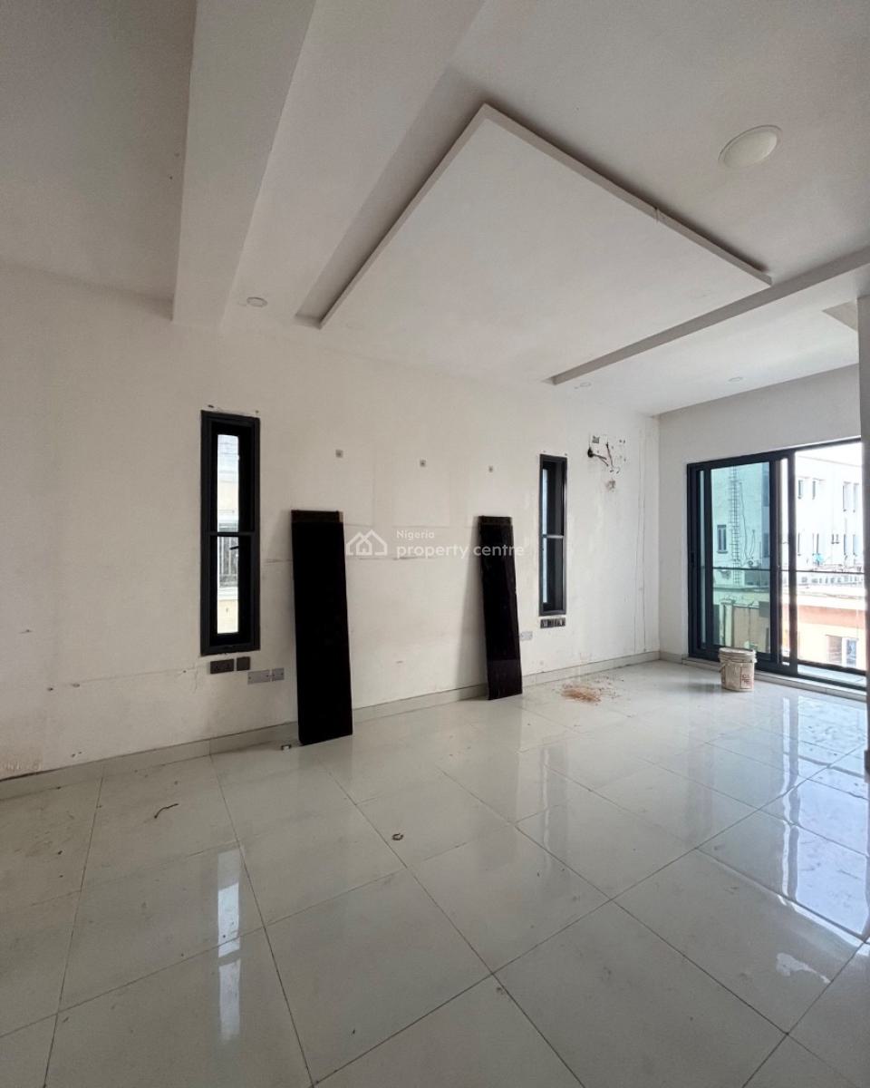 Serviced 2 Bedroom Apartment with Bq, Ologolo, Lekki, Lagos, Flat / Apartment for Rent