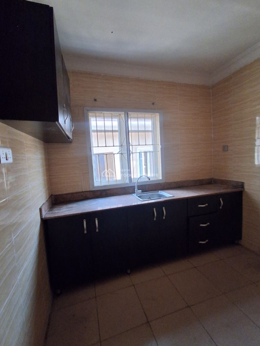 2 Bedroom Flat Upstairs, Badore, Ajah, Lagos, House for Rent