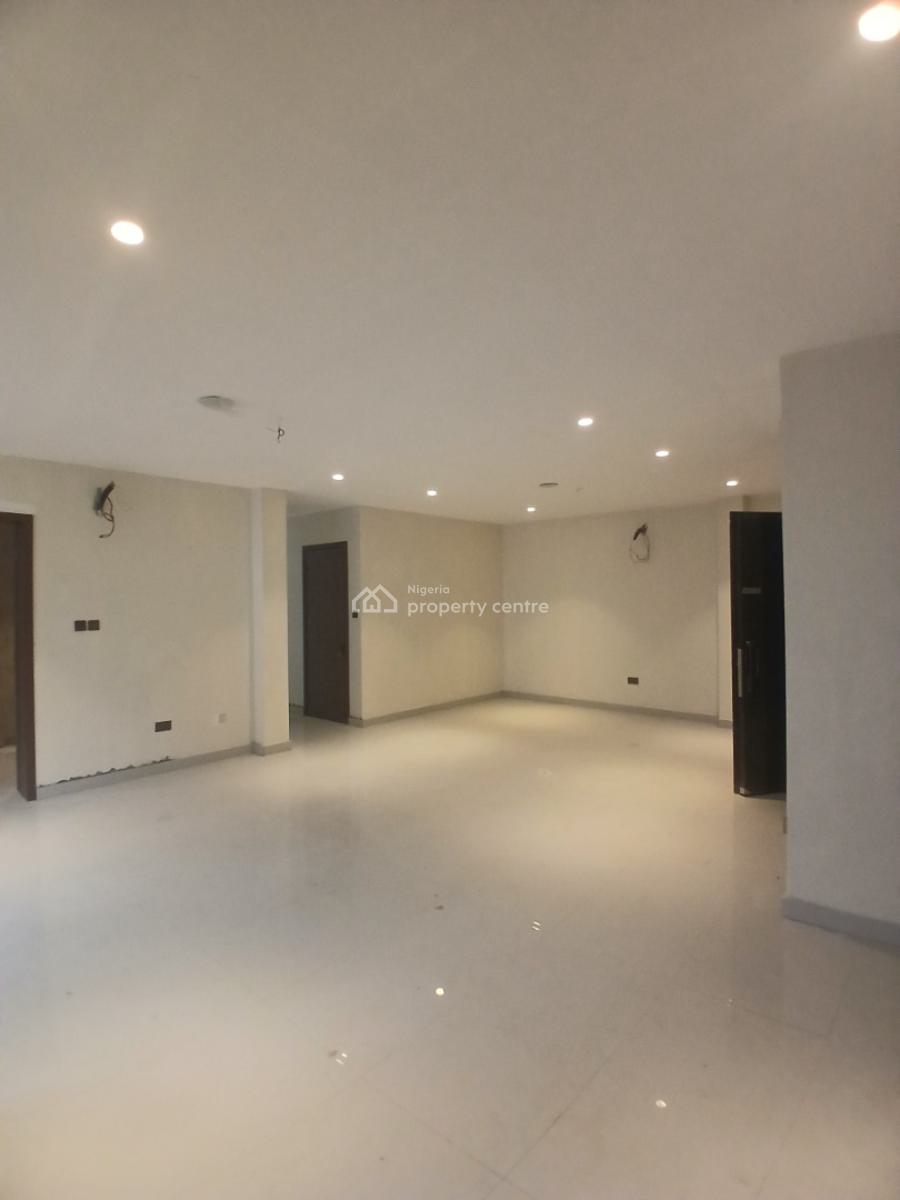 Luxury 2bedroom Apartment, Lekki Phase 1, Lekki, Lagos, Block of Flats for Sale