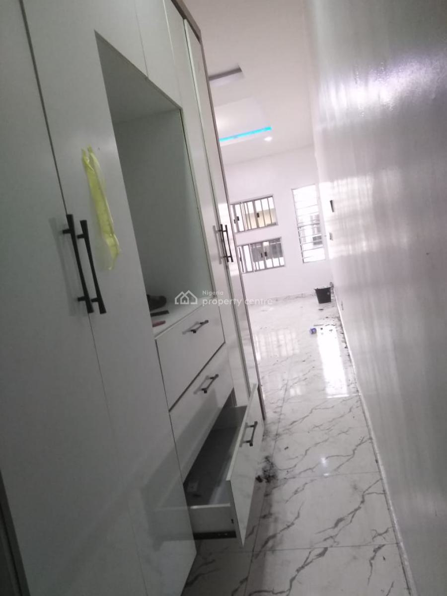 Luxury Brand New 4 Bedroom Duplex Self Compound, in an Estate Before Orchid Roundabout, Lekki, Lagos, House for Rent
