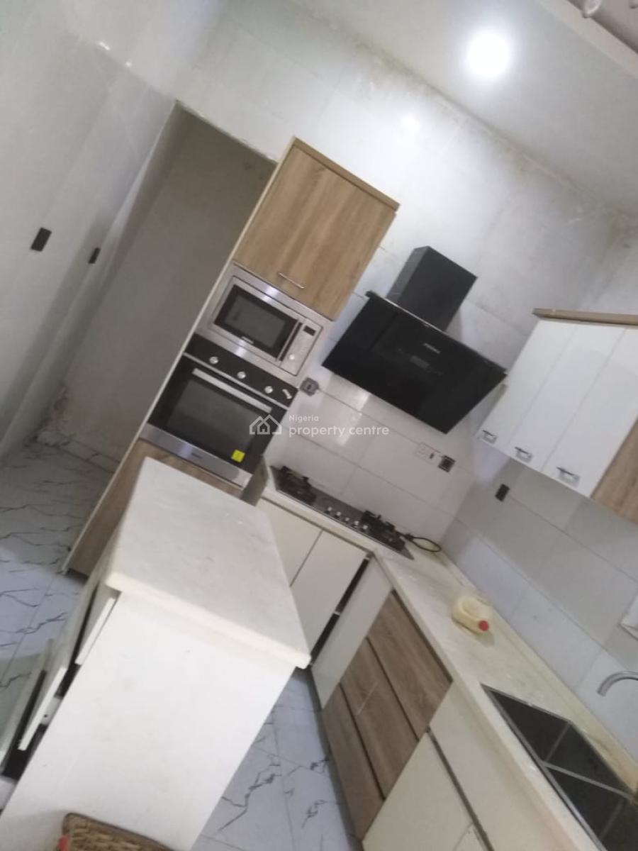 Luxury Brand New 4 Bedroom Duplex Self Compound, in an Estate Before Orchid Roundabout, Lekki, Lagos, House for Rent