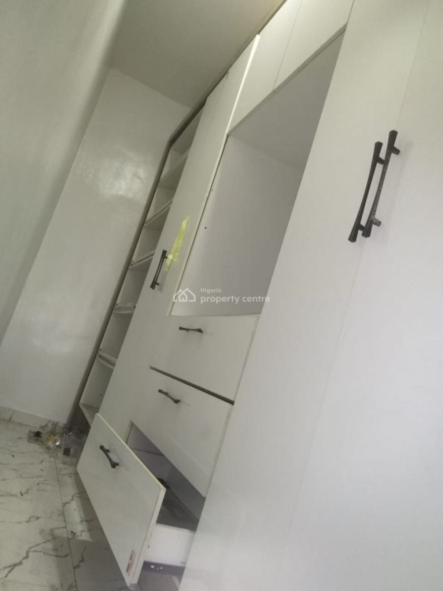 Luxury Brand New 4 Bedroom Duplex Self Compound, in an Estate Before Orchid Roundabout, Lekki, Lagos, House for Rent