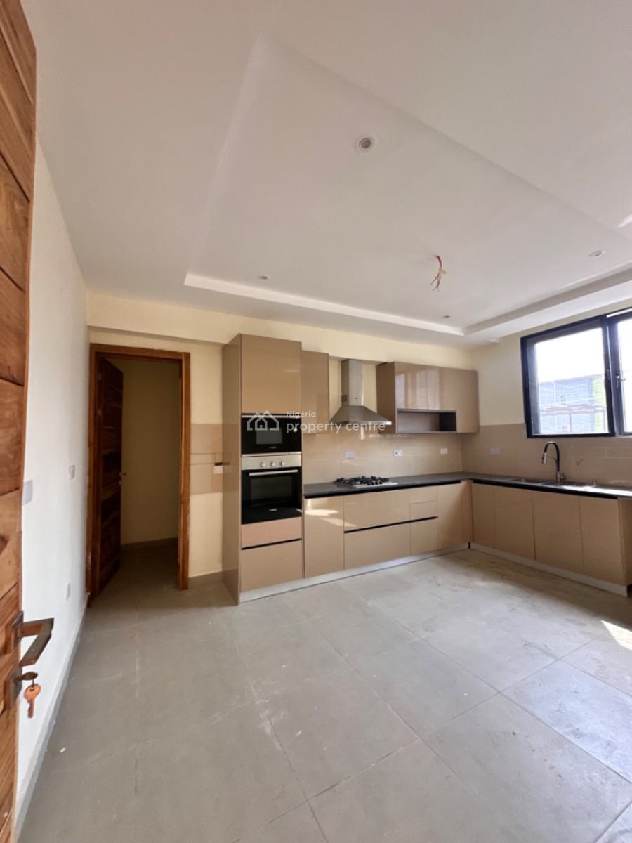 Luxurious Brand New 3bedroom with Bq, Main Lekki Phase 1 Off Admiralty Way, Lekki, Lagos, Terraced Bungalow for Rent