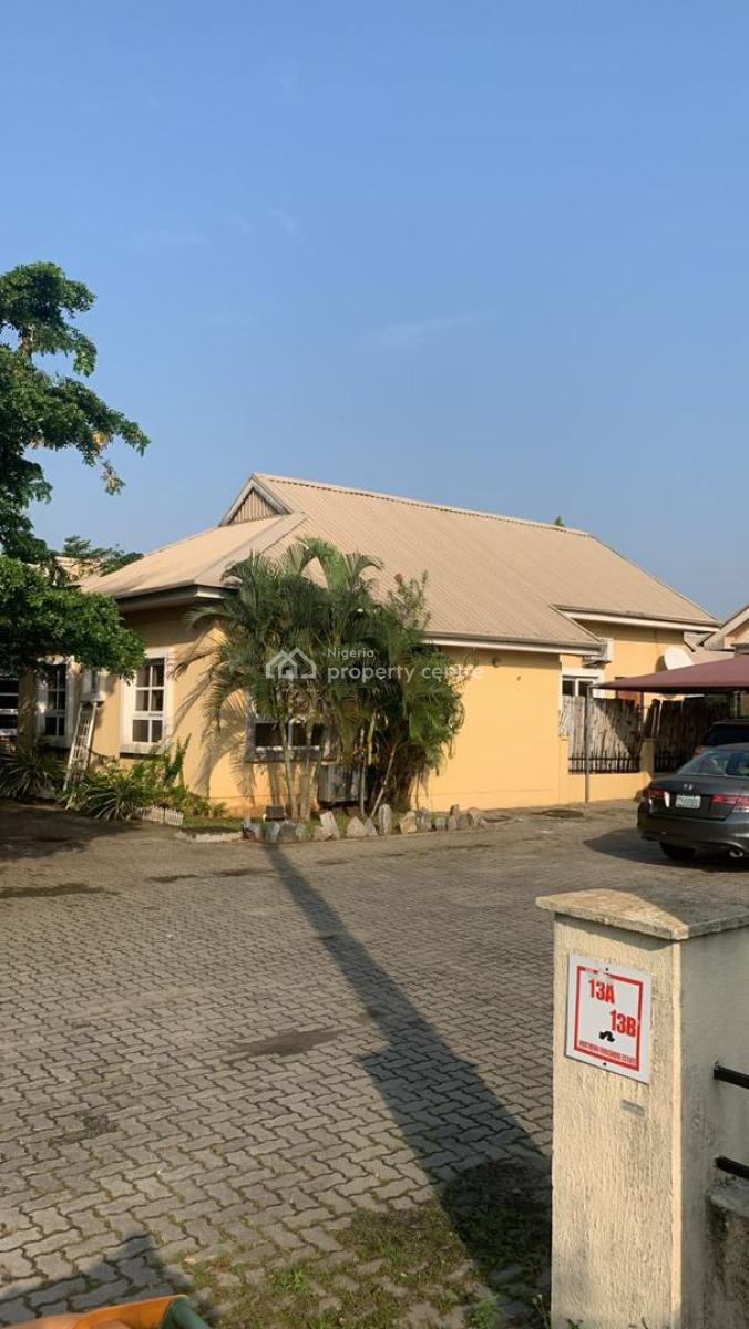 Decent 4 Bedroom Detached Bungalow, Chevron Drive, Lekki, Lagos, Detached Bungalow for Sale