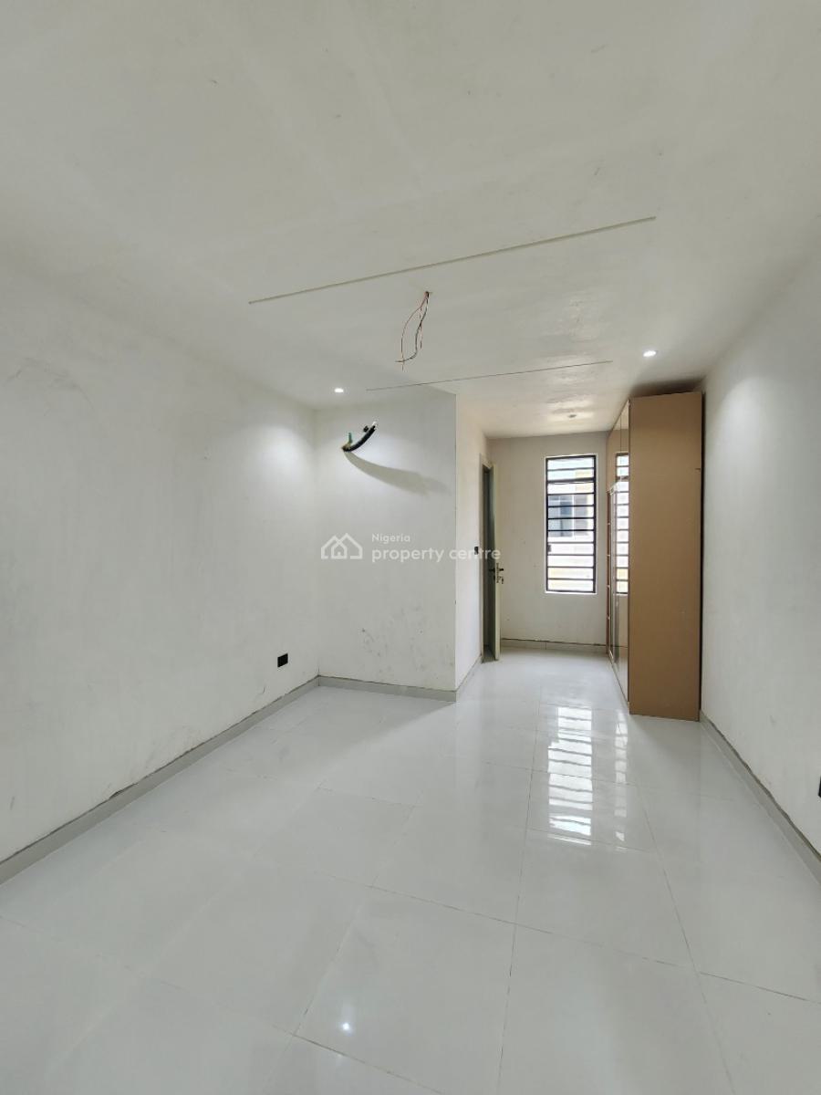 Lovely 2 Bedroom Apartment with Bq in a Secured Estate, Ikate, Lekki, Lagos, Flat / Apartment for Sale