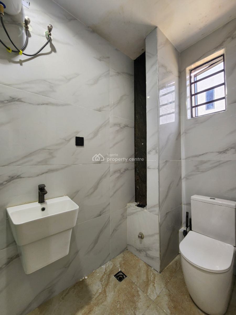 Lovely 2 Bedroom Apartment with Bq in a Secured Estate, Ikate, Lekki, Lagos, Flat / Apartment for Sale