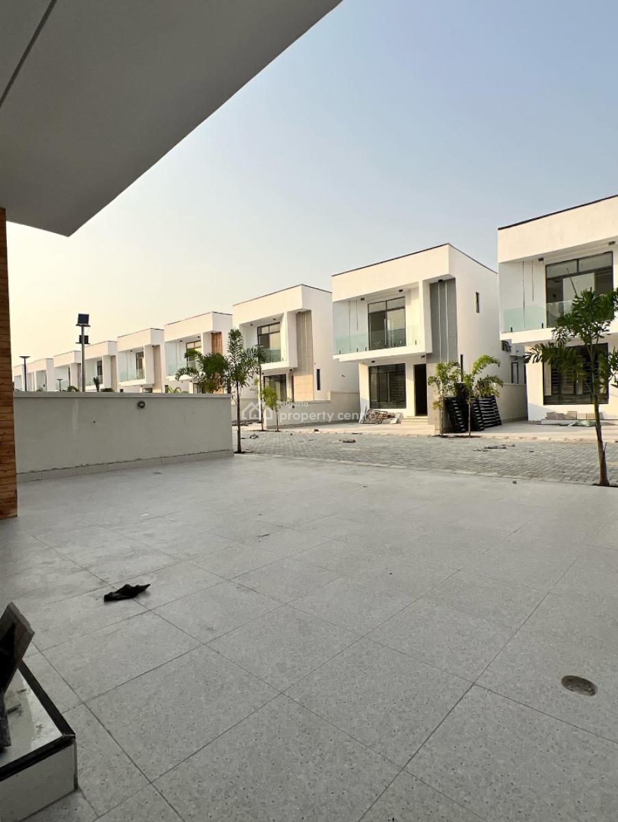 Luxury 4 Bedroom Fully Detached, Orchid Road, Lekki Expressway, Lekki, Lagos, Detached Duplex for Sale