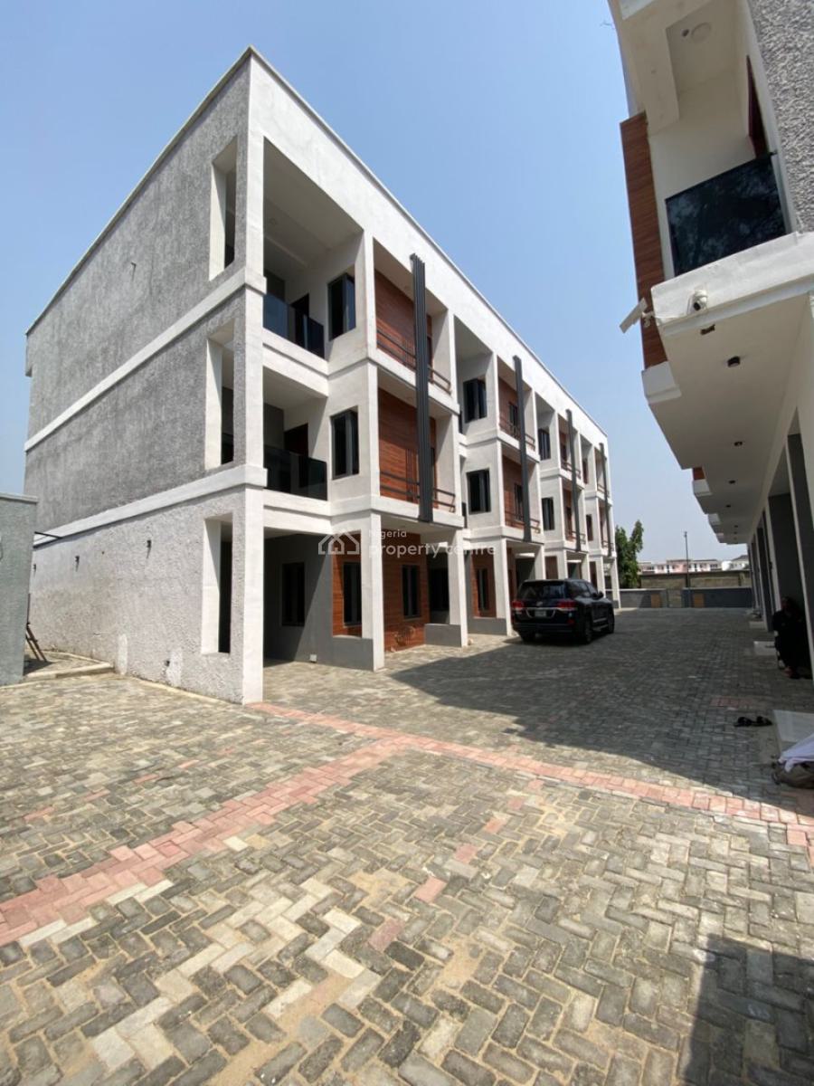 Luxury Built 5 Bedrooms Terrace Duplex, Osapa, Lekki, Lagos, Terraced Duplex for Sale